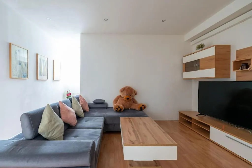 Spacious Stone Belvedere Apartment contacts