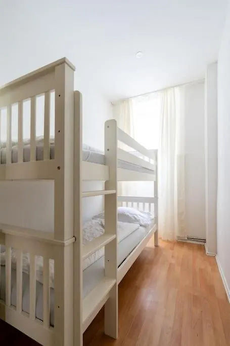 Spacious Stone Belvedere Apartment Vienna Austria